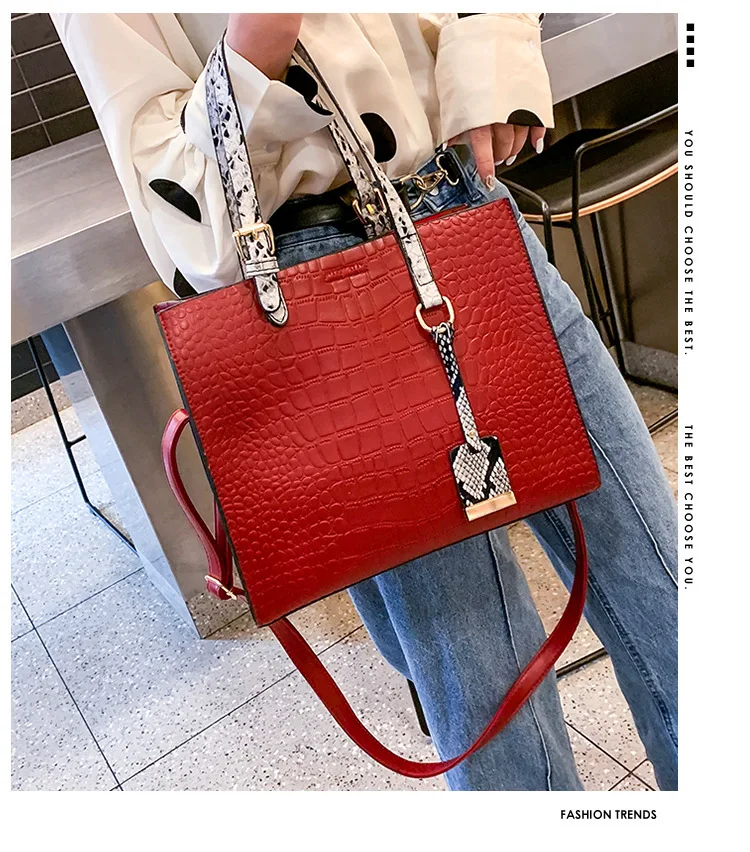 2019 Summer New Style Europe And America Style Glorious Crocodile Pattern Pu Solid Color Car Suture Tote Bag
2019 Summer New Style Europe And America Style Glorious Crocodile Pattern Pu Solid Color Car Suture Tote Bag