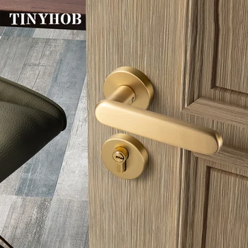 1 Set Brass Door Handle European Style Interior Door Handle Golden Anti-theft Room Safety Door Lock Set Minimalist Door Hardware
1 Set Brass Door Handle European Style Interior Door Handle Golden Anti-theft Room Safety Door Lock Set Minimalist Door Hardware