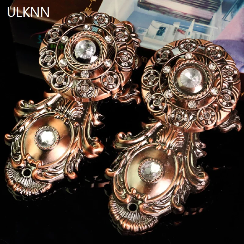 ULKNN 2Pcs/set Exquisite Set Auger Zinc Alloy Curtain Hooks Holder Bronze Rack Wall Hook Curtain Accessories Curtain Hooks Hange
ULKNN 2Pcs/set Exquisite Set Auger Zinc Alloy Curtain Hooks Holder Bronze Rack Wall Hook Curtain Accessories Curtain Hooks Hange