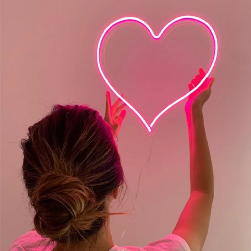 Heart Shape Neon Sign Wall Hanging Light for Wedding Bedroom Home New Years Party USB Powered Valentine's Day Christmas Decor
Heart Shape Neon Sign Wall Hanging Light for Wedding Bedroom Home New Years Party USB Powered Valentine's Day Christmas Decor