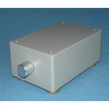 6 in 2 out (3 in 1 out) signal selection controller, suitable for computer, mobile phone, CD, MP3, MP4 and other players
6 in 2 out (3 in 1 out) signal selection controller, suitable for computer, mobile phone, CD, MP3, MP4 and other players