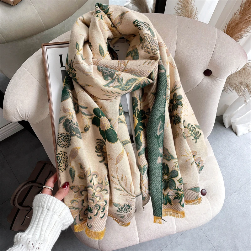 2022 Floral Winter Scarf Women Fashion Print Cashmere Pashmina Lady Shawls Wraps Stoles Female Thick Warm Blanket
2022 Floral Winter Scarf Women Fashion Print Cashmere Pashmina Lady Shawls Wraps Stoles Female Thick Warm Blanket
