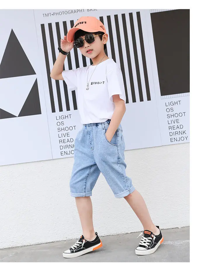 Children's Hole-Denim Splicing Shorts