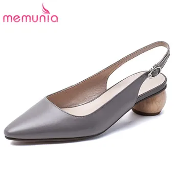 MEMUNIA 2020 hot sale summer shoes women pumps genuine leather shoes buckle unique heel elegant party wedding shoes female
MEMUNIA 2020 hot sale summer shoes women pumps genuine leather shoes buckle unique heel elegant party wedding shoes female