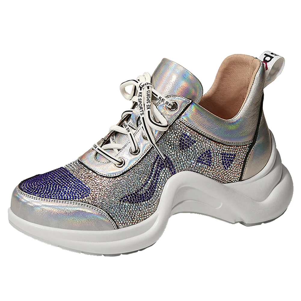 large size 31-40 female lace up crystal sneakers Women 2020 fashion Shoes Woman ins hot genuine leather shoes woman 
large size 31-40 female lace up crystal sneakers Women 2020 fashion Shoes Woman ins hot genuine leather shoes woman