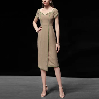 Seifrmann Elegant Summer Fashion Runway Asymmetrical Dress Women Square Collar Short Sleeve Plaid Vintage Ladies Midi Dress 2020
Seifrmann Elegant Summer Fashion Runway Asymmetrical Dress Women Square Collar Short Sleeve Plaid Vintage Ladies Midi Dress 2020