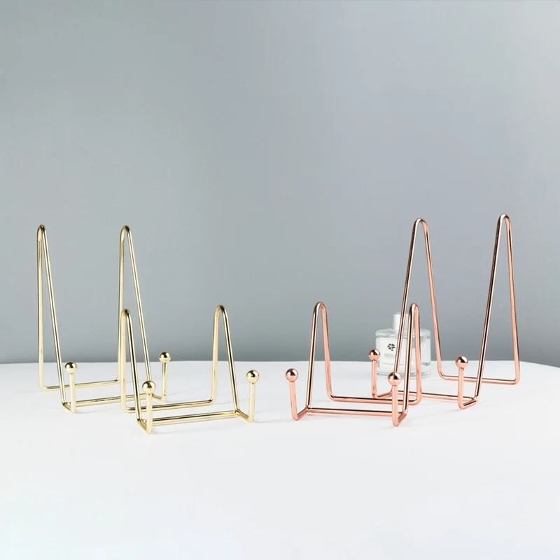 Hot 2019 Gold Color Household Decorative Bracket Portable Easel Exquisite Bookshelf Simple Display Stand Iron Decorative Shelves
Hot 2019 Gold Color Household Decorative Bracket Portable Easel Exquisite Bookshelf Simple Display Stand Iron Decorative Shelves