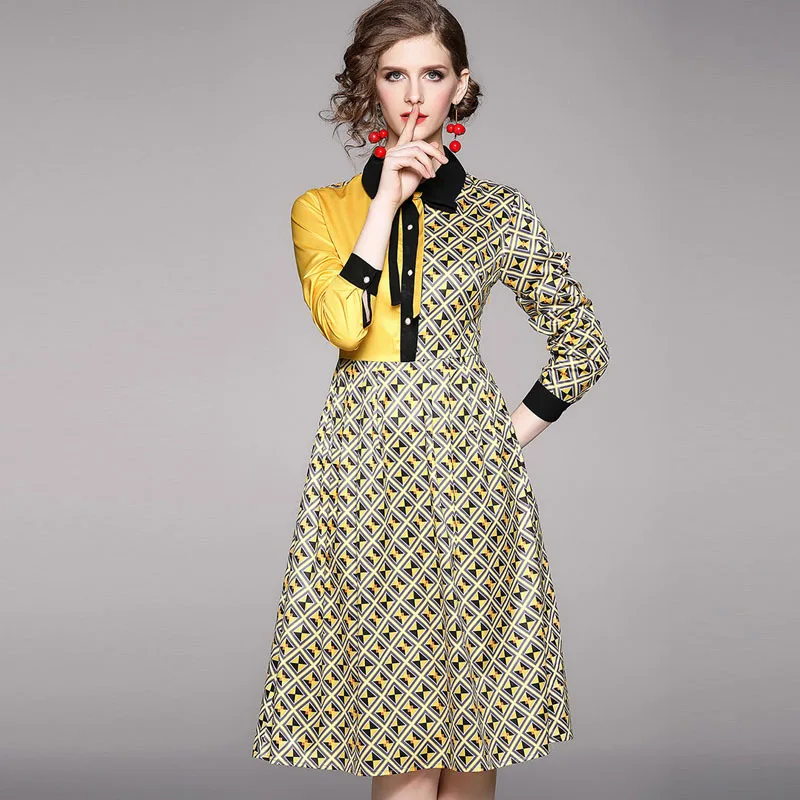 Europe And America 2019 Autumn And Winter New Style Slim Fit Printed Contrast Color Bow Dress Pullover Fold-down Collar A- line
Europe And America 2019 Autumn And Winter New Style Slim Fit Printed Contrast Color Bow Dress Pullover Fold-down Collar A- line