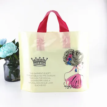 2018 New Style Wholesale 50pcs/lot 33x25+7cm Princess queen crown Gift Packaging Bags With Flower Plastic New Year Gift Bags 
2018 New Style Wholesale 50pcs/lot 33x25+7cm Princess queen crown Gift Packaging Bags With Flower Plastic New Year Gift Bags