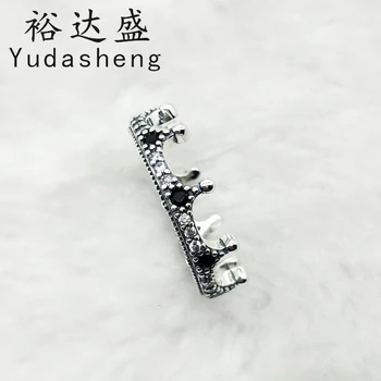 Transparent Glitter Crown Ring The Top Is Decorated with Solid Bead Details Fit Original Charm
Transparent Glitter Crown Ring The Top Is Decorated with Solid Bead Details Fit Original Charm