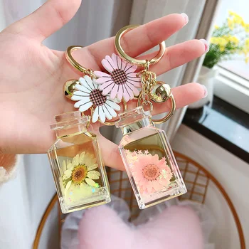 

Creative Flower Key Chain Quicksand Keychain Liquid Floating Bottle Cute Keyring Backpack Pendant Keyfob for women K104