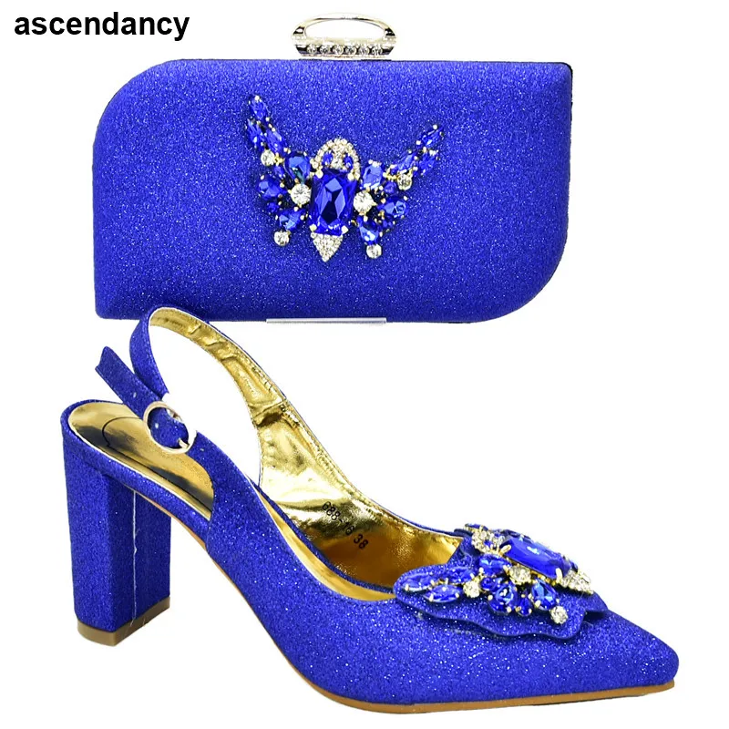 Latest Matching Women Shoe and Bag Set Decorated with Rhinestone Italian Shoe and Bag Set Buckle Strap Decorated with Appliques
Latest Matching Women Shoe and Bag Set Decorated with Rhinestone Italian Shoe and Bag Set Buckle Strap Decorated with Appliques