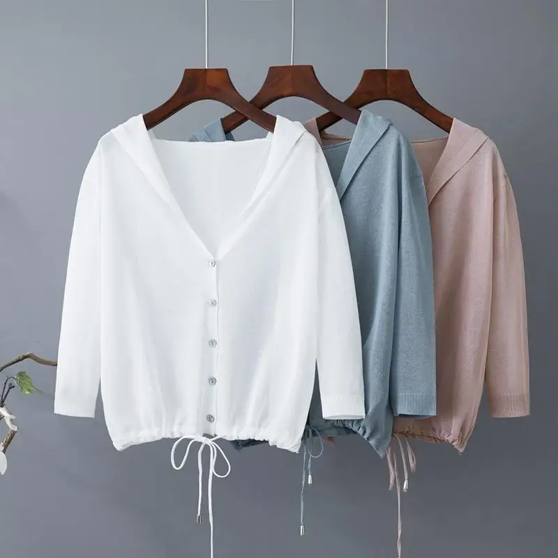 Hooded Thin Sweater Cardigan Women Silk Linen Spring Summer Lace Up V-neck Short Design Loose Cape Cardigans Outerwear Female
Hooded Thin Sweater Cardigan Women Silk Linen Spring Summer Lace Up V-neck Short Design Loose Cape Cardigans Outerwear Female