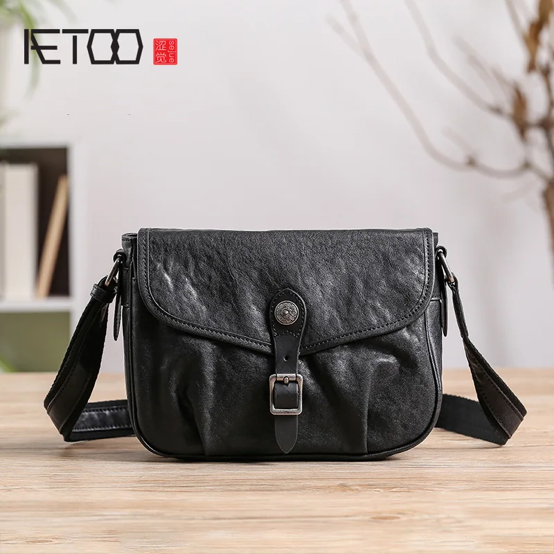 AETOO Leather men's one-shoulder bag, soft leather horizontal men's bag, vintage head-layer leather diagonal cross bag
AETOO Leather men's one-shoulder bag, soft leather horizontal men's bag, vintage head-layer leather diagonal cross bag