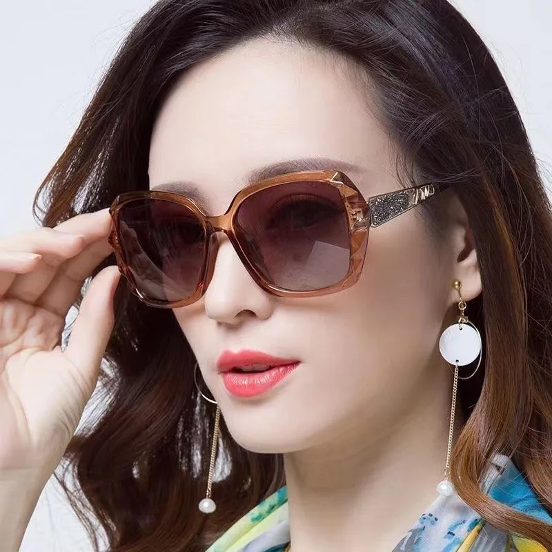 

New Vintage Square Eyewear Sunglasses Women Fashion Man Sun Glasses Luxury Brand Designer Rectangle Glasses UV400 Oculos De Sol