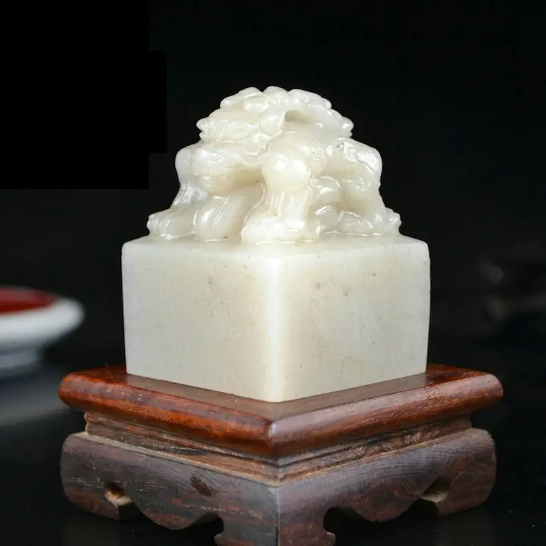 Custom Name Seal, Stone Seal Carving, Chinese Stone Square Seal with Your Name Hand Engraved, Custom Made Seal Set(4CM)
Custom Name Seal, Stone Seal Carving, Chinese Stone Square Seal with Your Name Hand Engraved, Custom Made Seal Set(4CM)