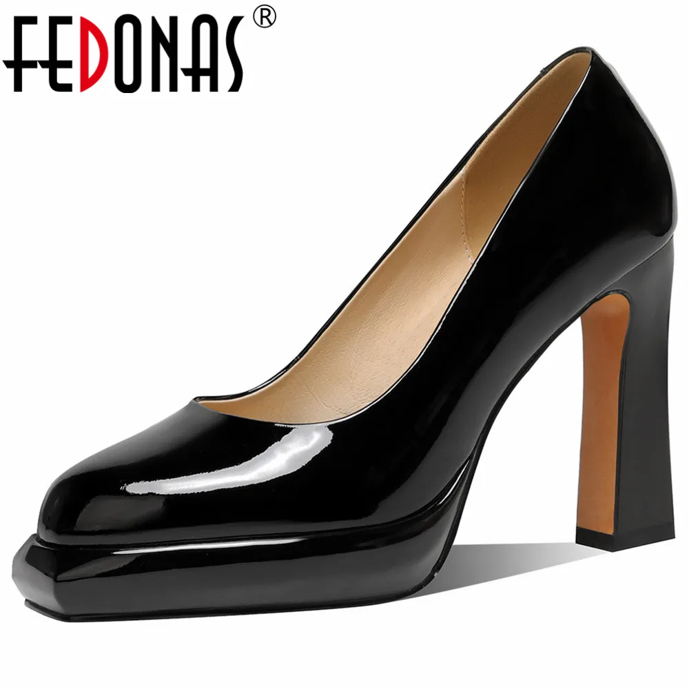 

FEDONAS/пикантные женские туфли-лодочки на очень высоком каблуке; Коллекция 2024 года; Сезон весна-лето; Обувь из натуральной кожи на платформе; Женские элегантные вечерние свадебные туфли-лодочки