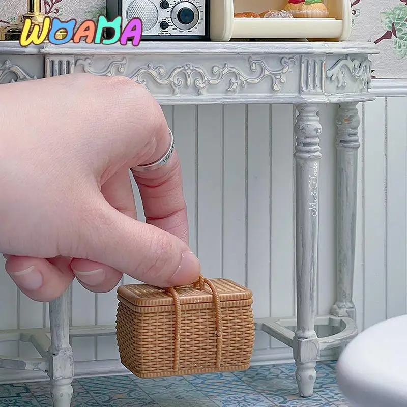 1PC Dollhouse Miniature Simulation Woven Basket Storage Picnic Basket Model Doll House Accessories Miniatures Furniture
1PC Dollhouse Miniature Simulation Woven Basket Storage Picnic Basket Model Doll House Accessories Miniatures Furniture