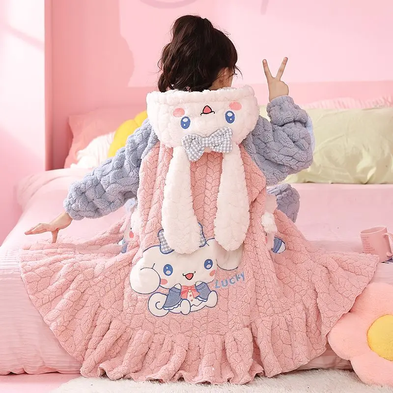 Kawaii Sanrio Anime Hobby My Melody Kuromi Cinnamoroll Winter Coral Velvet Pajamas Pajamas Girls Home Clothes Set
Kawaii Sanrio Anime Hobby My Melody Kuromi Cinnamoroll Winter Coral Velvet Pajamas Pajamas Girls Home Clothes Set