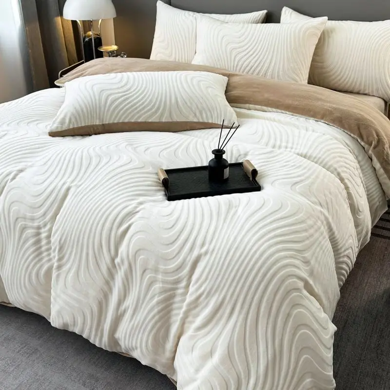 Winter Thicken Padded Warm Duvet Cover Set European Style Solid Color Quilt Cover Sheet Pillowcase 4pcs Luxury Queen Bedding Set
Winter Thicken Padded Warm Duvet Cover Set European Style Solid Color Quilt Cover Sheet Pillowcase 4pcs Luxury Queen Bedding Set