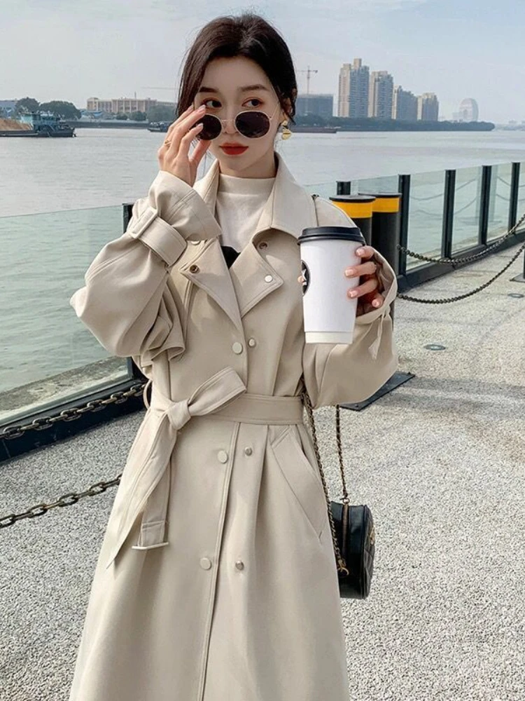 Windbreaker Women Long Style 2023 Spring New Fashion Temperament Slim Waist British Style Coat.
Windbreaker Women Long Style 2023 Spring New Fashion Temperament Slim Waist British Style Coat.