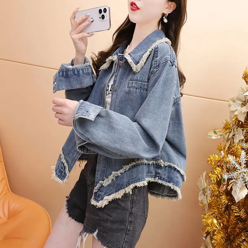 New Tassels Vintage Denim Jacket Long Sleeve Women Short Tops Trench Coat Korean Fashion Overcoat Streetwear Single-breasted
New Tassels Vintage Denim Jacket Long Sleeve Women Short Tops Trench Coat Korean Fashion Overcoat Streetwear Single-breasted