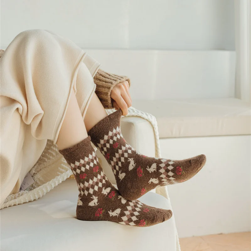 Soft Cotton Warm Women Socks Winter Wool Cashmere Thermal Long Socks JK Lolita Sweet Cute Girls Women Thermal Thicken Warm Socks
Soft Cotton Warm Women Socks Winter Wool Cashmere Thermal Long Socks JK Lolita Sweet Cute Girls Women Thermal Thicken Warm Socks