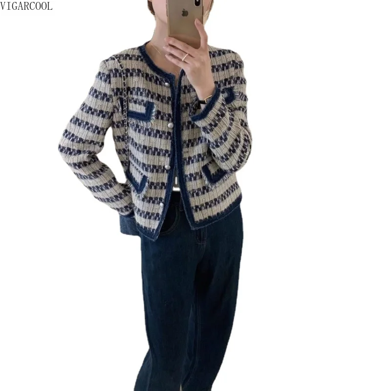 2023 Autumn New Style Contrast Color Woven Brushed Edge Round Neck Tassel Design Sense Fashion Coat Women's Loose Versatile Top
2023 Autumn New Style Contrast Color Woven Brushed Edge Round Neck Tassel Design Sense Fashion Coat Women's Loose Versatile Top