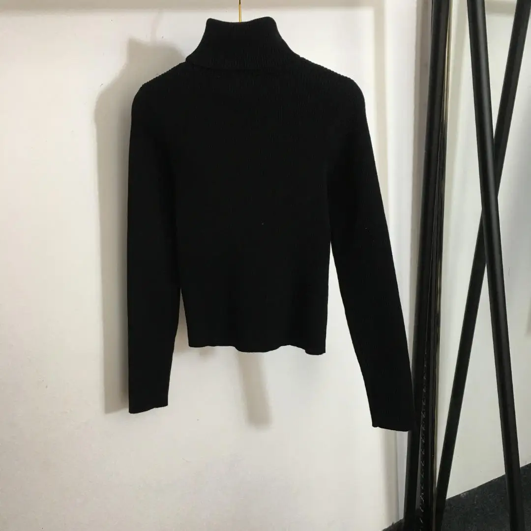 Chest Letter, High Neck Knitted Bottom Shirt - Spring/Autumn New for Versatile Women
Chest Letter, High Neck Knitted Bottom Shirt - Spring/Autumn New for Versatile Women