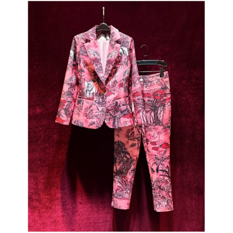 Новинка 2024, Модный Тонкий Блейзер с принтом, комплект из двух предметов 
Новинка 2024, Модный Тонкий Блейзер с принтом, комплект из двух предметов