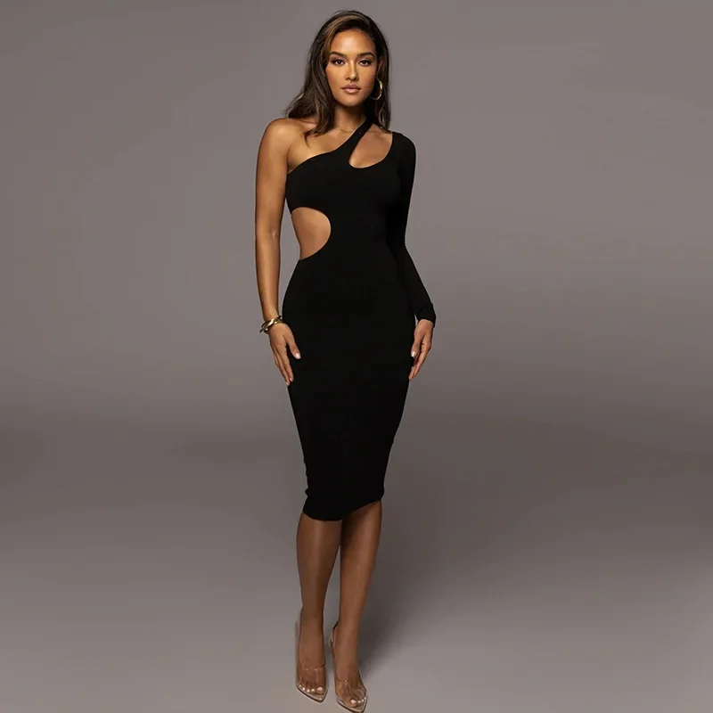 European and American Women's New Sexy Diagonal Neck Off Shoulder Hollow Slim Fit Wrap Hip Lady Dress
European and American Women's New Sexy Diagonal Neck Off Shoulder Hollow Slim Fit Wrap Hip Lady Dress