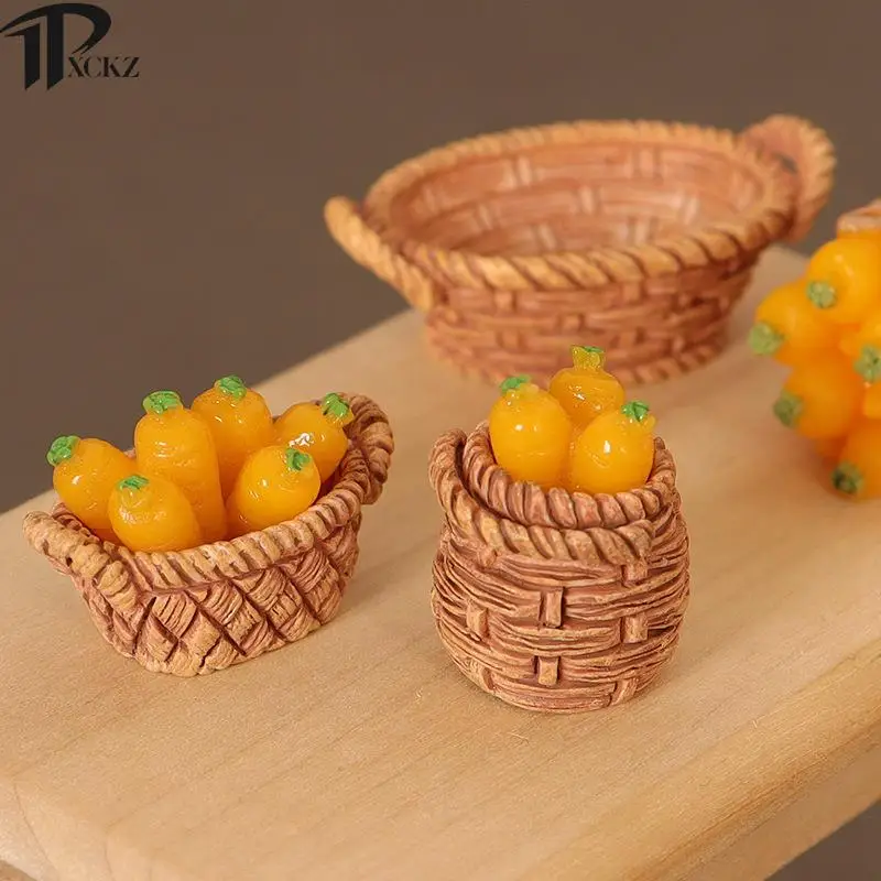1 Set 1/12 Dollhouse Simulation Carrot Baskets Dollhouse Kitchen Food Storage Basket Decoration Dolls House Accessories
1 Set 1/12 Dollhouse Simulation Carrot Baskets Dollhouse Kitchen Food Storage Basket Decoration Dolls House Accessories