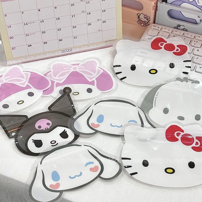 Creative Sanrio Kuromi Cinnamoroll Storage Bag Cartoon Anime Pochacco Sealed Bag Waterproof Debris Mini Storage Bag Stationery
Creative Sanrio Kuromi Cinnamoroll Storage Bag Cartoon Anime Pochacco Sealed Bag Waterproof Debris Mini Storage Bag Stationery