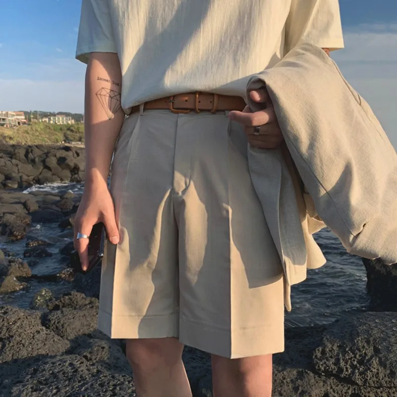 2024 Summer Men Fashion Korean Solid Color Thin Suit Shorts Men's Loose Casual Shorts Male Ice Silk Straight Short Pants K115
2024 Summer Men Fashion Korean Solid Color Thin Suit Shorts Men's Loose Casual Shorts Male Ice Silk Straight Short Pants K115