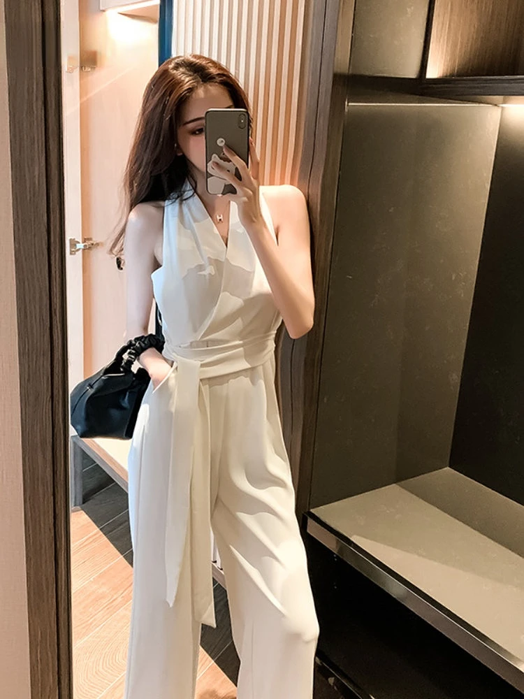 Black Sexy Jumpsuit Women's V-Neck Sleeveless Slim Summer New In Jumpsuits for Women Chic and Elegant Bodysuit One Pieces
Black Sexy Jumpsuit Women's V-Neck Sleeveless Slim Summer New In Jumpsuits for Women Chic and Elegant Bodysuit One Pieces