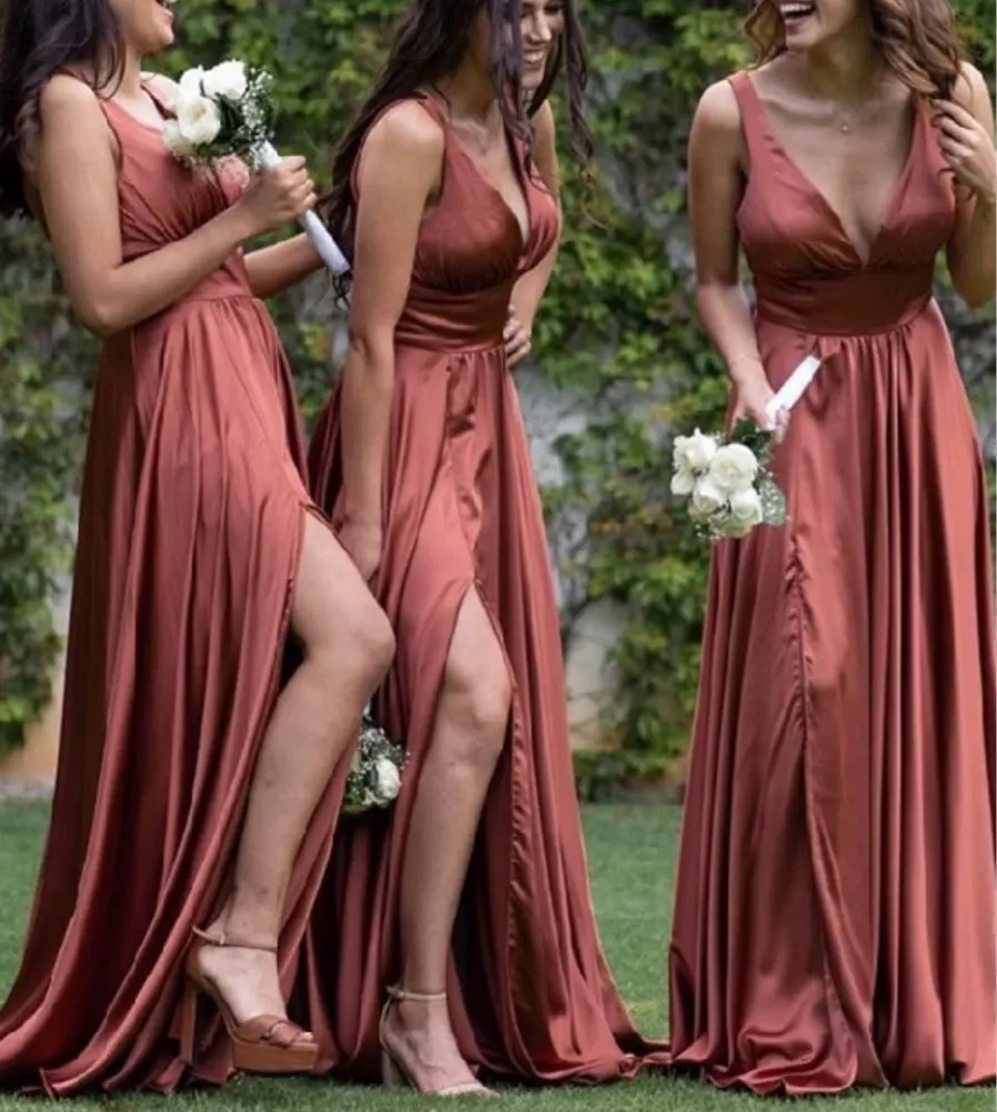 ANGELSBRIDEP Deep V-neck Satin Vestido Madrinha Bridesmaid Dress Sexy Backless Side Split Wedding Guest Gowns Robes De Soirée
ANGELSBRIDEP Deep V-neck Satin Vestido Madrinha Bridesmaid Dress Sexy Backless Side Split Wedding Guest Gowns Robes De Soirée