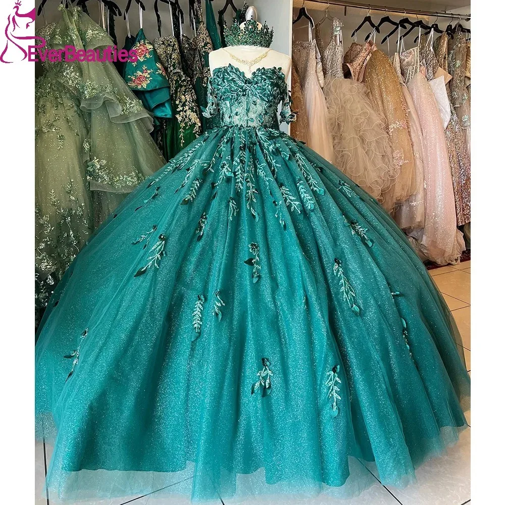 Off Shoulder Quinceanera Dresses Ball Gown Sweet 16 Dress for Girls Tulle Lace Appliques Vestidos De 15 Quinceañera
Off Shoulder Quinceanera Dresses Ball Gown Sweet 16 Dress for Girls Tulle Lace Appliques Vestidos De 15 Quinceañera