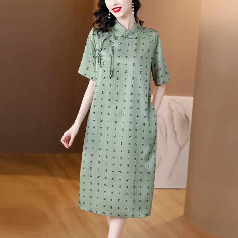 Платье в китайском стиле ZUO MAN, Свободное длинное зеленое шелковое платье с принтом и короткими рукавами, свободное приталенное платье-Ципао до колена, лето 2023
Платье в китайском стиле ZUO MAN, Свободное длинное зеленое шелковое платье с принтом и короткими рукавами, свободное приталенное платье-Ципао до колена, лето 2023