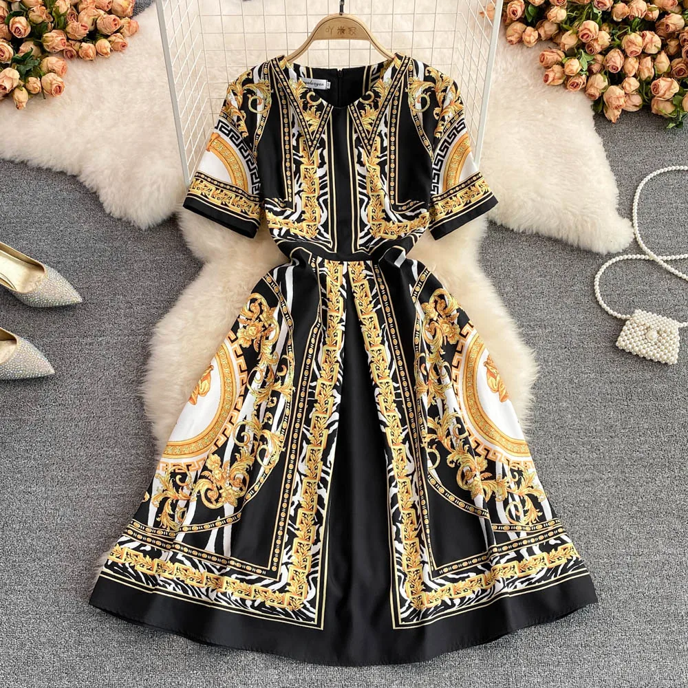 2022 Summer Light Mature Style Retro Waist Closing Thin Long Sleeve Positioning Printing Round Neck A-line Large Swing Dress
2022 Summer Light Mature Style Retro Waist Closing Thin Long Sleeve Positioning Printing Round Neck A-line Large Swing Dress