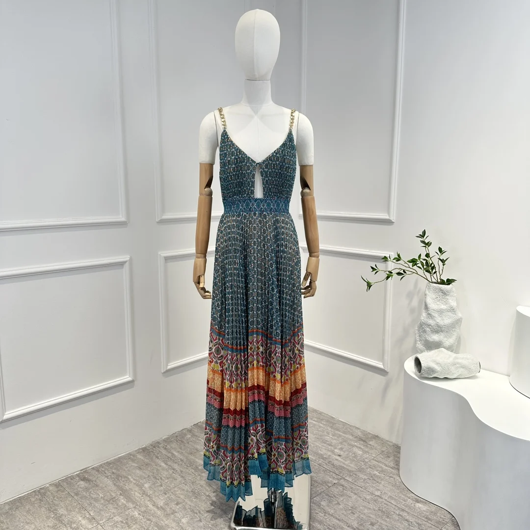 2023 New Arrival Summer Top Quality Sexy Printing Metal Chain Strap Ruched Chest Cut Out Sleeveless Women Midi Dress
2023 New Arrival Summer Top Quality Sexy Printing Metal Chain Strap Ruched Chest Cut Out Sleeveless Women Midi Dress