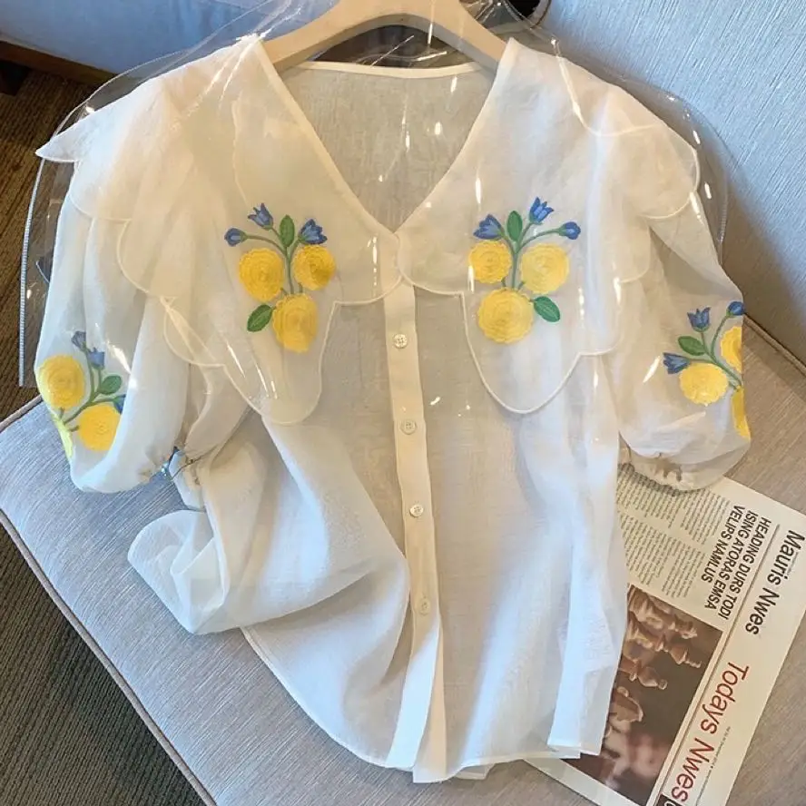 Peter Pan Collar Thin Bubble Sleeve Shirt Blouse Women's Summer Loose Sweetheart Embroidery Top 2023
Peter Pan Collar Thin Bubble Sleeve Shirt Blouse Women's Summer Loose Sweetheart Embroidery Top 2023