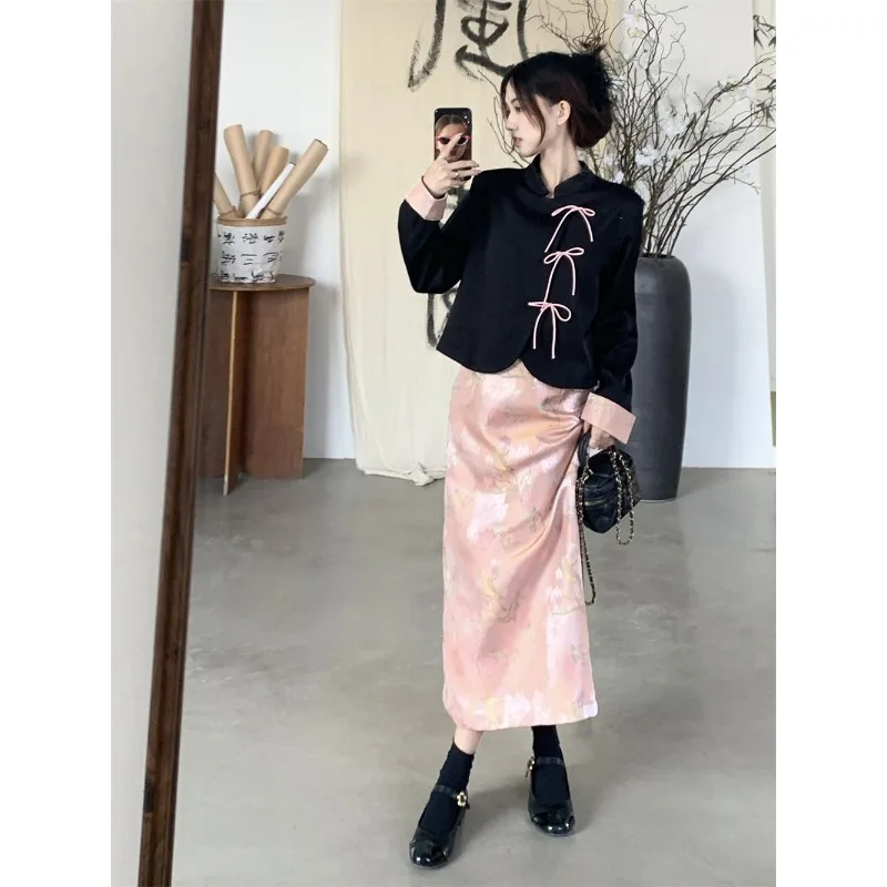 Женский топ на пуговицах с бантом и длинным рукавом + Жаккардовая юбка с высокой талией в китайском стиле, элегантная нежная Дамская одежда из двух предметов
Женский топ на пуговицах с бантом и длинным рукавом + Жаккардовая юбка с высокой талией в китайском стиле, элегантная нежная Дамская одежда из двух предметов