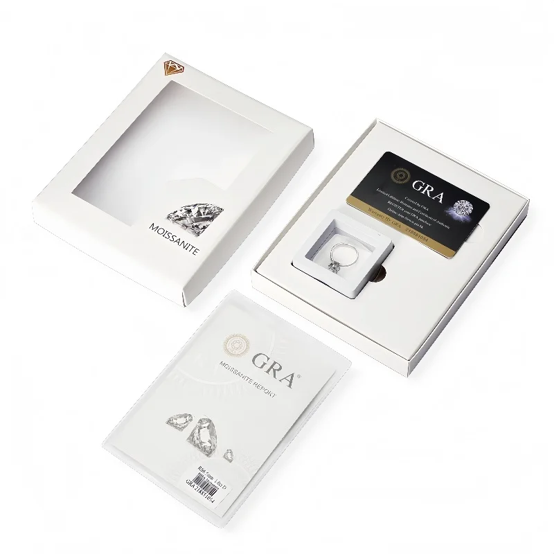 D color 0.4CT Moissanite sterling silver S925 necklace, 14K gold plated four-leaf clover pendant 1 Mallzona S0100a38b61174f4f870f8d2f56f39a70U D color 0.4CT Moissanite sterling silver S925 necklace, 14K gold plated four-leaf clover pendant Mallzona