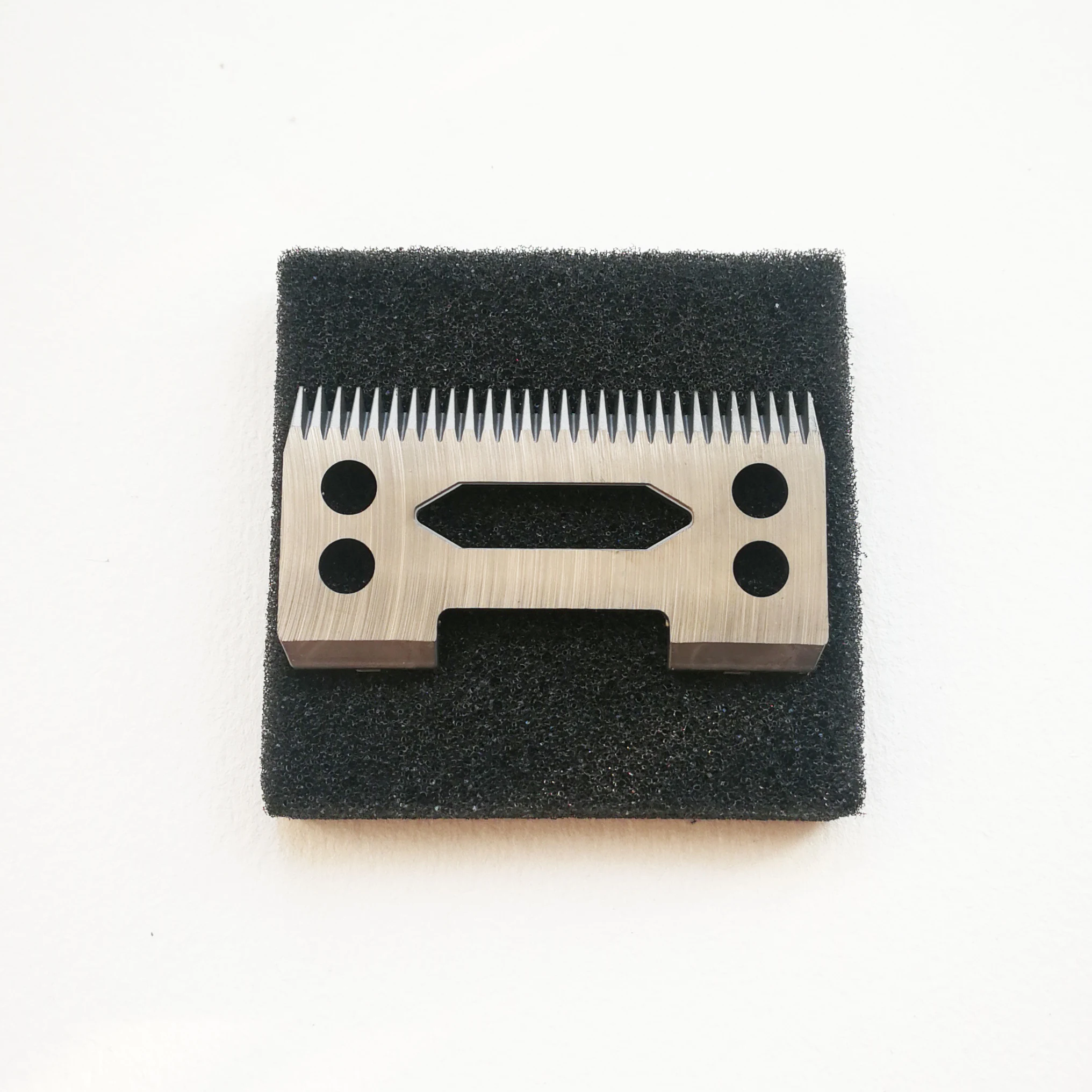 Free shipping Black Ceramic Blade Cutter for Magic Clip cordless 4-Hole Clipper Fit Most Hair Clipper
Free shipping Black Ceramic Blade Cutter for Magic Clip cordless 4-Hole Clipper Fit Most Hair Clipper