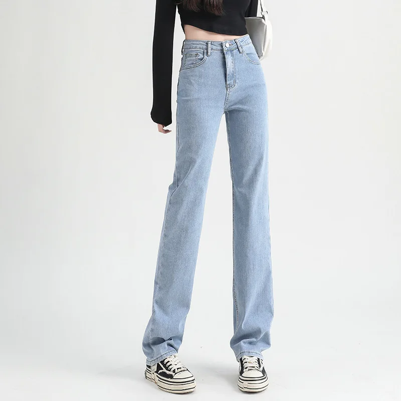 New high waisted jeans for women with a loose fitting straight tube and a large Korean wide leg pants for women
New high waisted jeans for women with a loose fitting straight tube and a large Korean wide leg pants for women