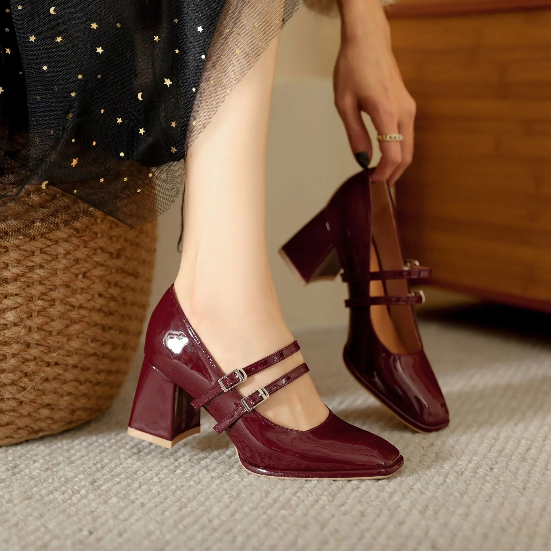 2023 Spring Autumn High Heels Single Shoes For Women Fashion Square Toe Wedding Party Shoes Square Heel Office Pumps Women Shoes
2023 Spring Autumn High Heels Single Shoes For Women Fashion Square Toe Wedding Party Shoes Square Heel Office Pumps Women Shoes