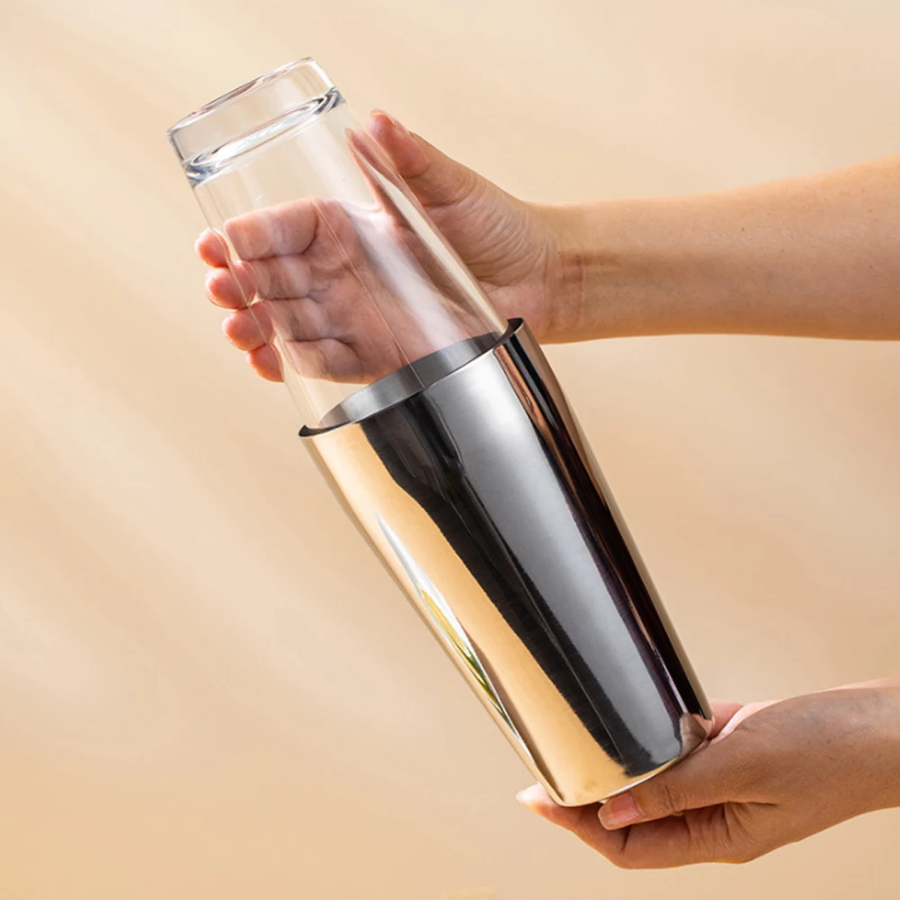 700ML Stainless Steel Boston Cocktail Shaker with 400ML Glass Cup Wine Martini Mixer Drinks Shaker Home Bar Bartending Tool
700ML Stainless Steel Boston Cocktail Shaker with 400ML Glass Cup Wine Martini Mixer Drinks Shaker Home Bar Bartending Tool