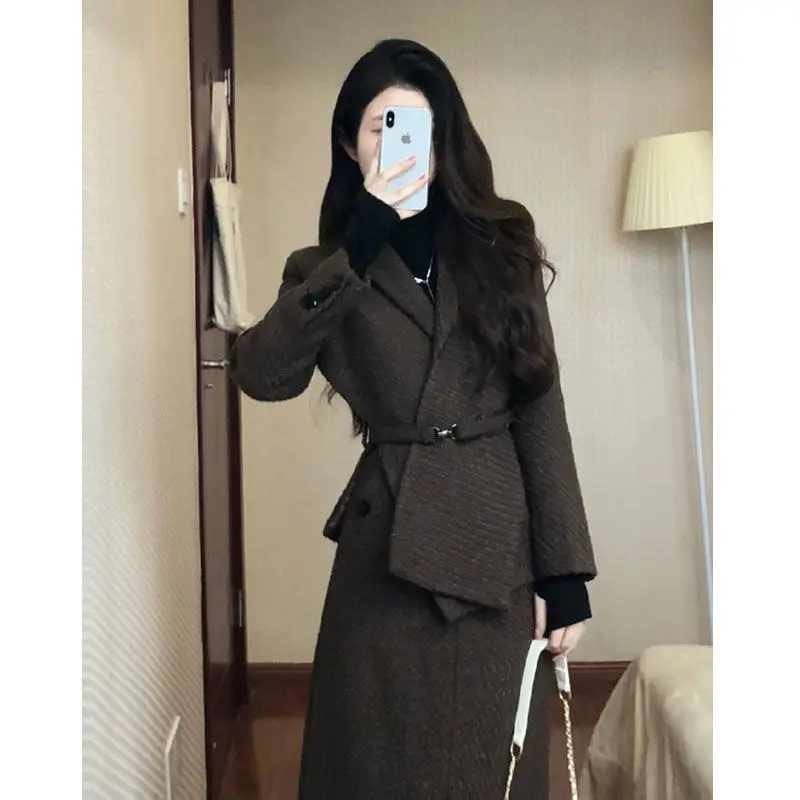 Autumn Winter Matching A Whole Set of Unique New Year Suit High-End Fragrance Style Rich Lady Woolen Dress Women Female Girl Set
Autumn Winter Matching A Whole Set of Unique New Year Suit High-End Fragrance Style Rich Lady Woolen Dress Women Female Girl Set