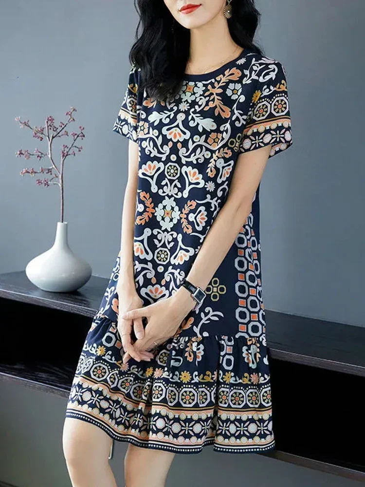 Summer Korean Elegant Fashion Print Dress Womenshort Sleeve Floral Mid-length A-line Vestidos Aesthetic Robe Femme H167
Summer Korean Elegant Fashion Print Dress Womenshort Sleeve Floral Mid-length A-line Vestidos Aesthetic Robe Femme H167