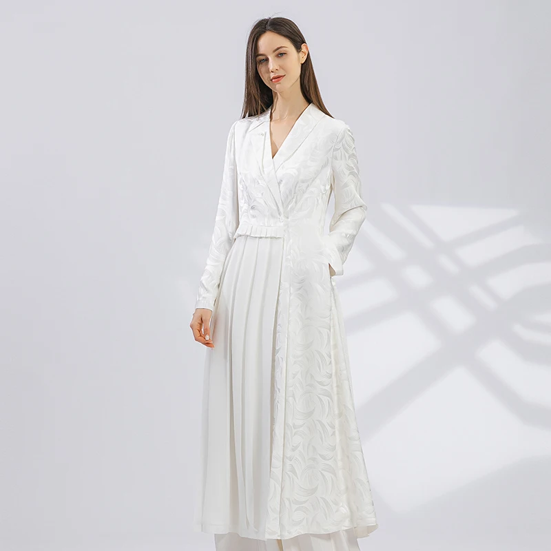20 Momme Crescent Jacquard Silk Asymmetric Paneled Georgette Silk Lapel Collar Long-sleeved Trench Coat Women Clothes FY072
20 Momme Crescent Jacquard Silk Asymmetric Paneled Georgette Silk Lapel Collar Long-sleeved Trench Coat Women Clothes FY072